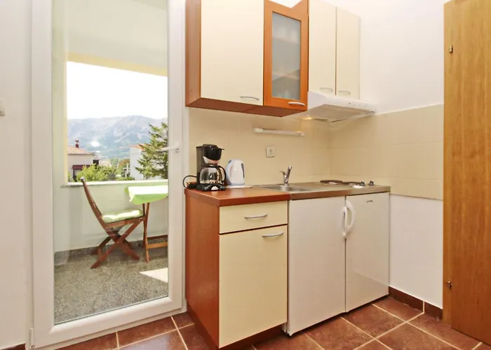 In Mit Eigenem Balkon By Interhome